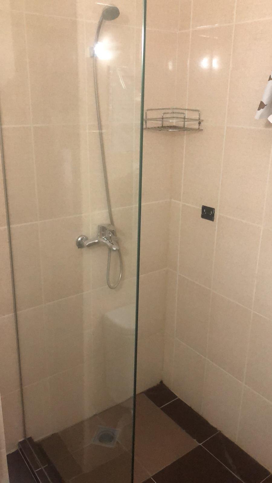 Appartamento con 2 camere e vista sulla piscina in affitto a lungo termine ad Aheloy, Bulgaria