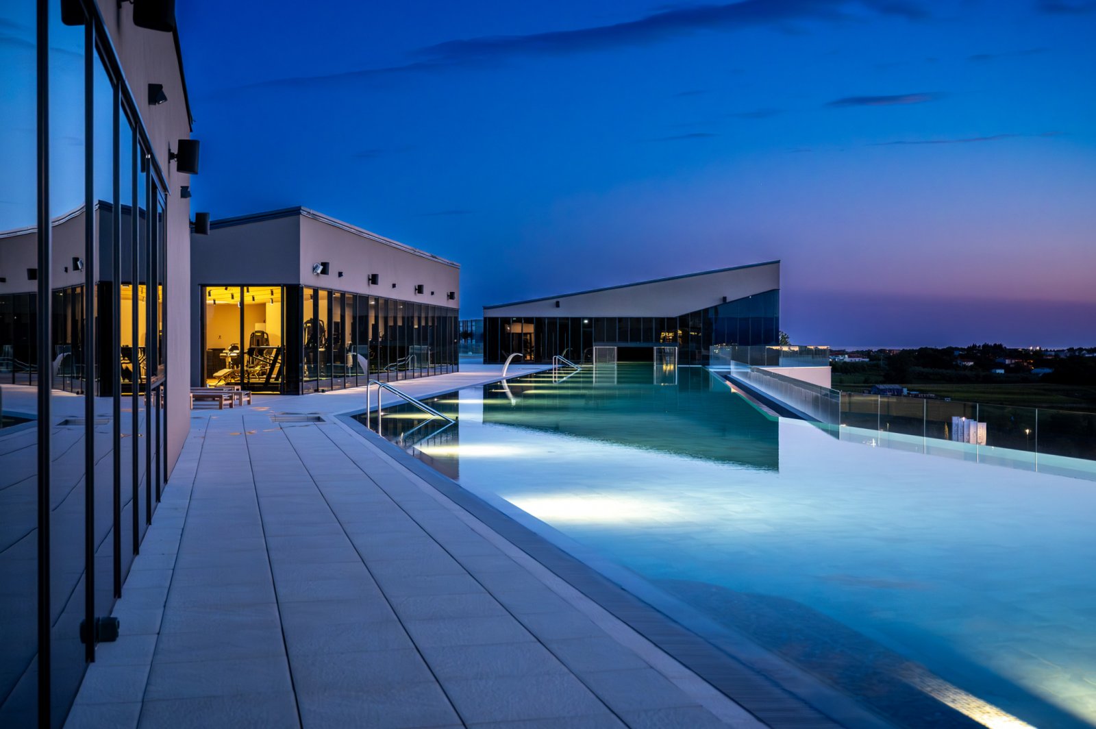 Investition mit Aussicht: Luxusapartment 100 m vom Meer entfernt in einem Premium-Resort in Umag Savudrija