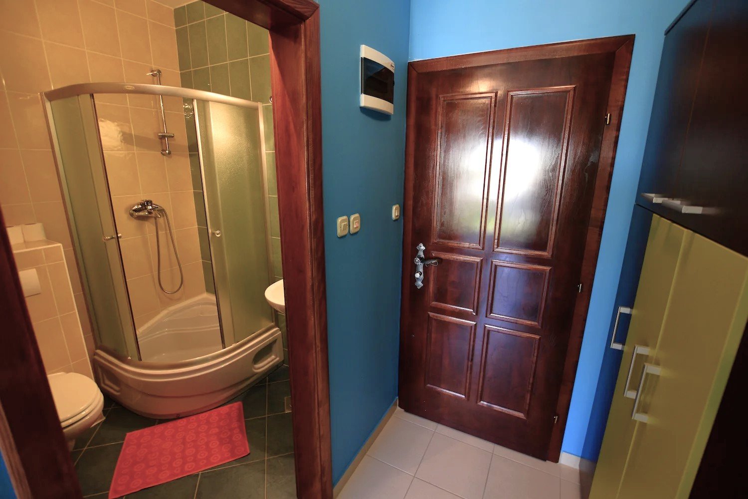 Komfortables Minihotel mit Gästehaus, Investitionspotenzial am Meer, Vodice