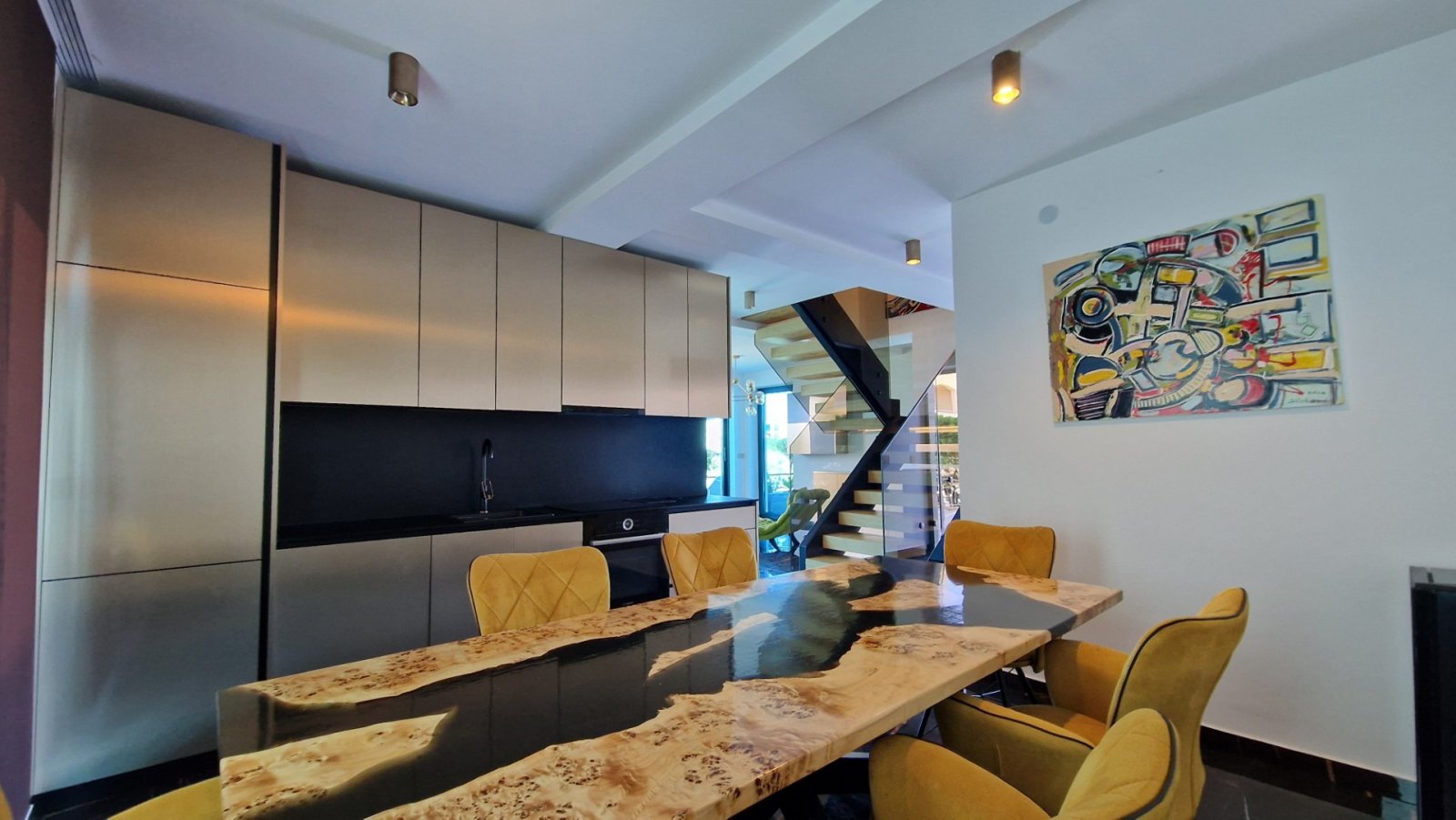 Luxuriöse Maisonette-Wohnung in erster Strandreihe mit Panoramablick, Sukošan, Kroatien