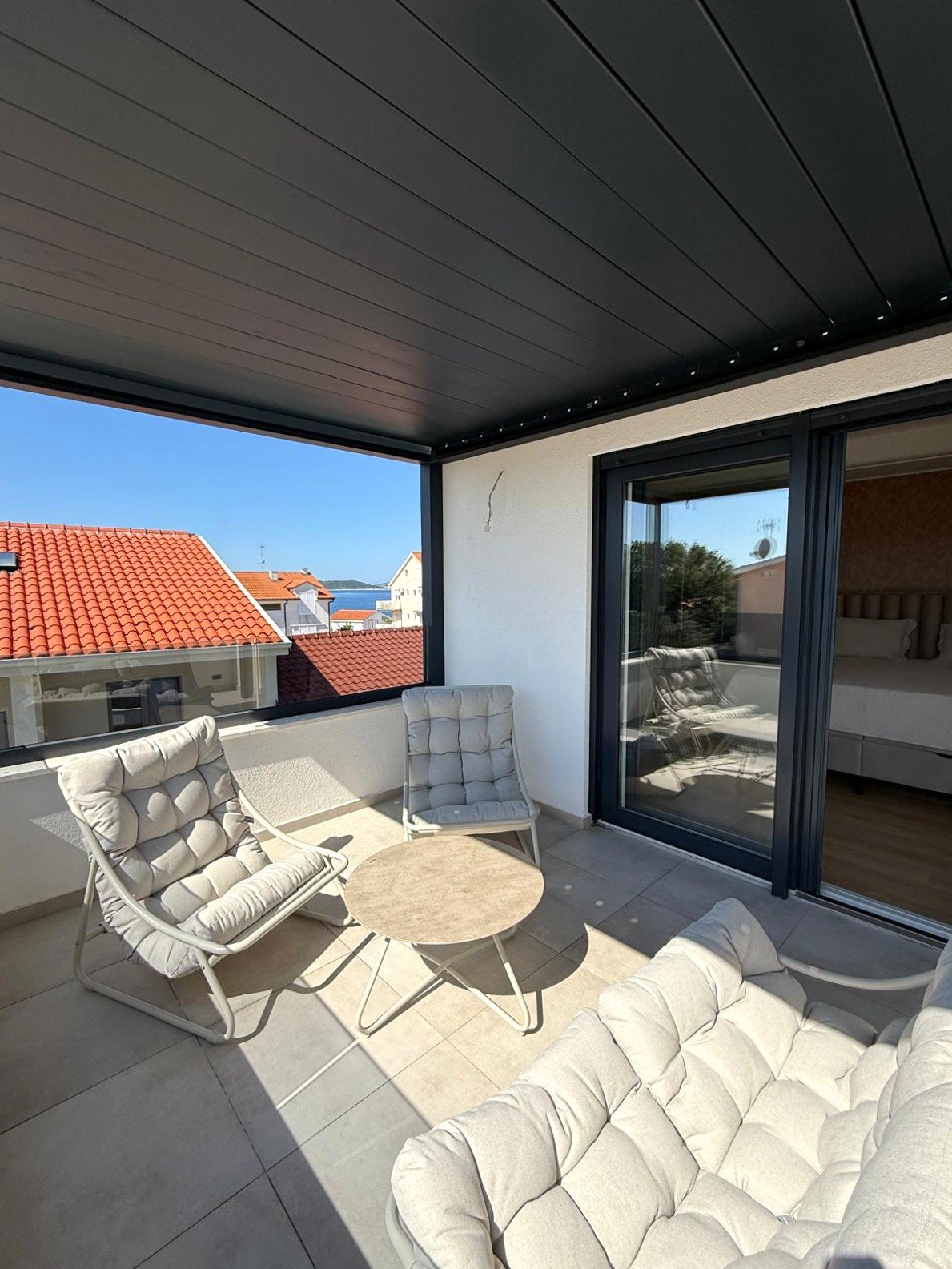 Luxuriöses Doppelhaus, 300 m vom Strand entfernt mit Meerblick, Srima bei Vodice, Kroatien