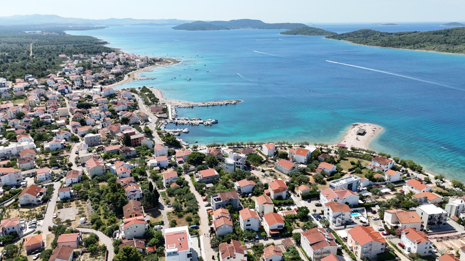 Luxuriöses Doppelhaus, 300 m vom Strand entfernt mit Meerblick, Srima bei Vodice, Kroatien
