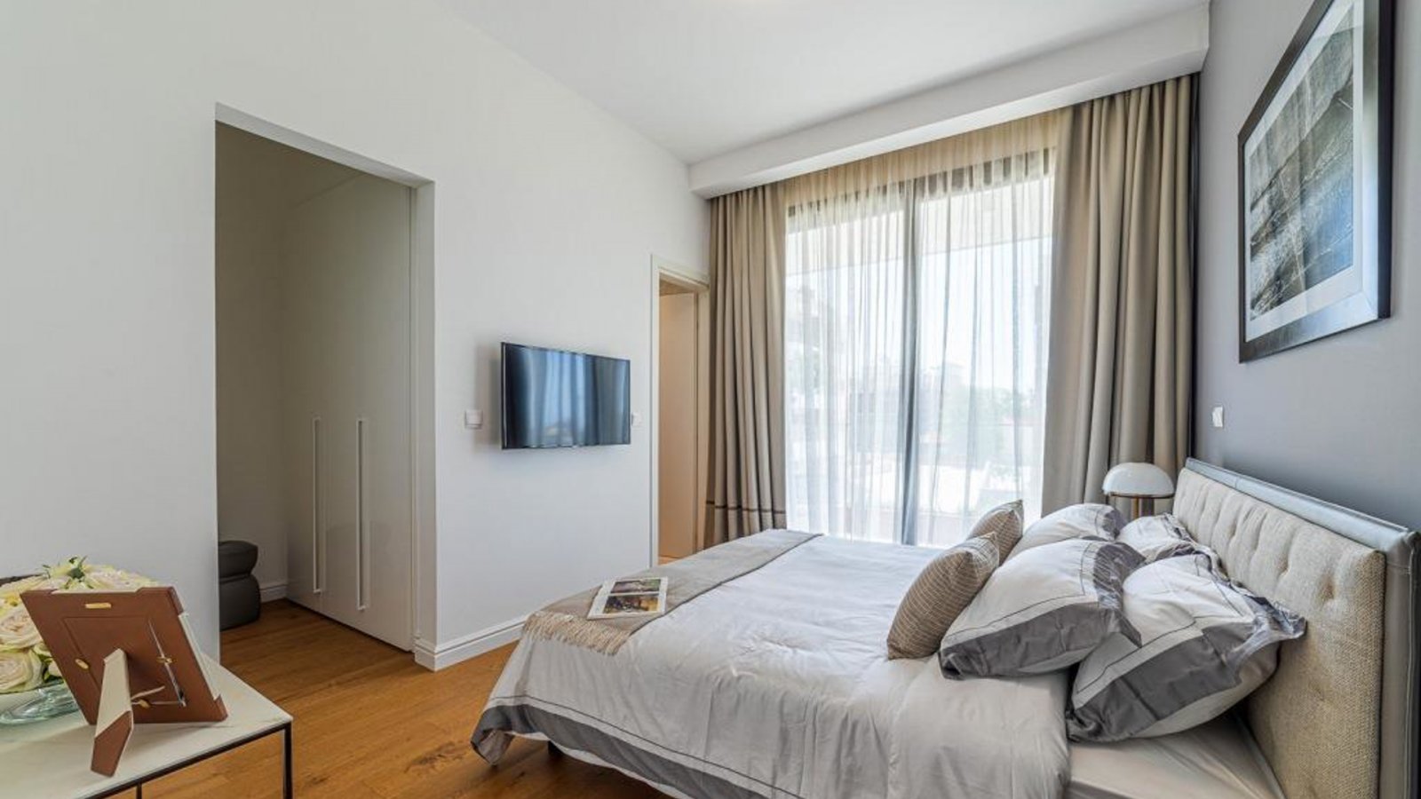 Sonniges Apartment mit einem Schlafzimmer → in Strand- und Zentrumsnähe, Meerblick → Paphos