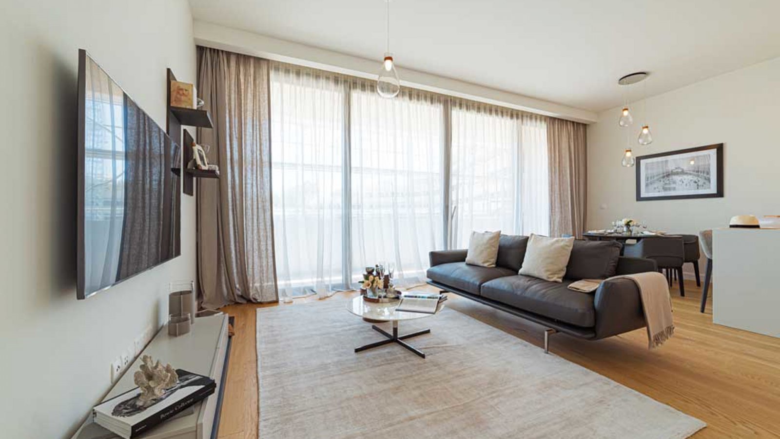 Luxuriöse Dreizimmerwohnung → mit Panoramablick auf die Stadt → Limassol
