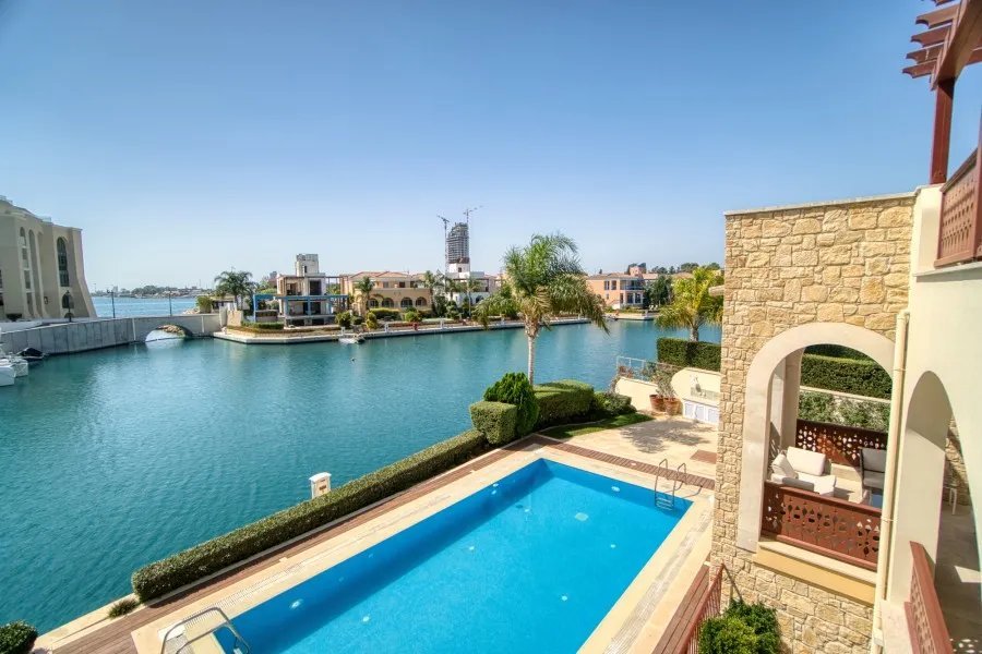 Freistehende Villa in Limassol Marina, Limassol