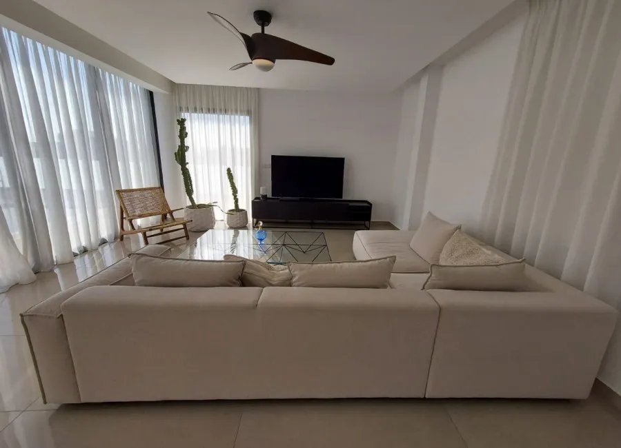 Freistehende Villa in Linopetra, Limassol