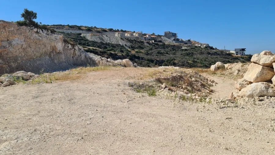 Wohnbauland in Agios Tychonas, Limassol