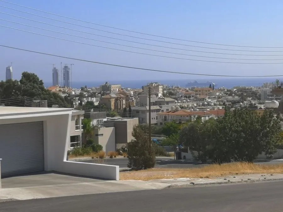Penthouse in Agia Fyla, Limassol