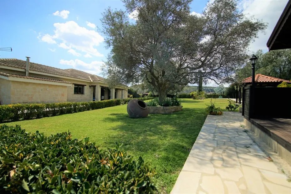 Freistehende Villa in Moni, Limassol