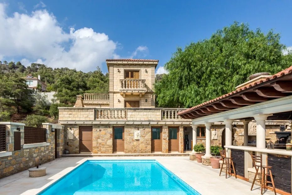 Freistehende Villa in Moniatis, Limassol