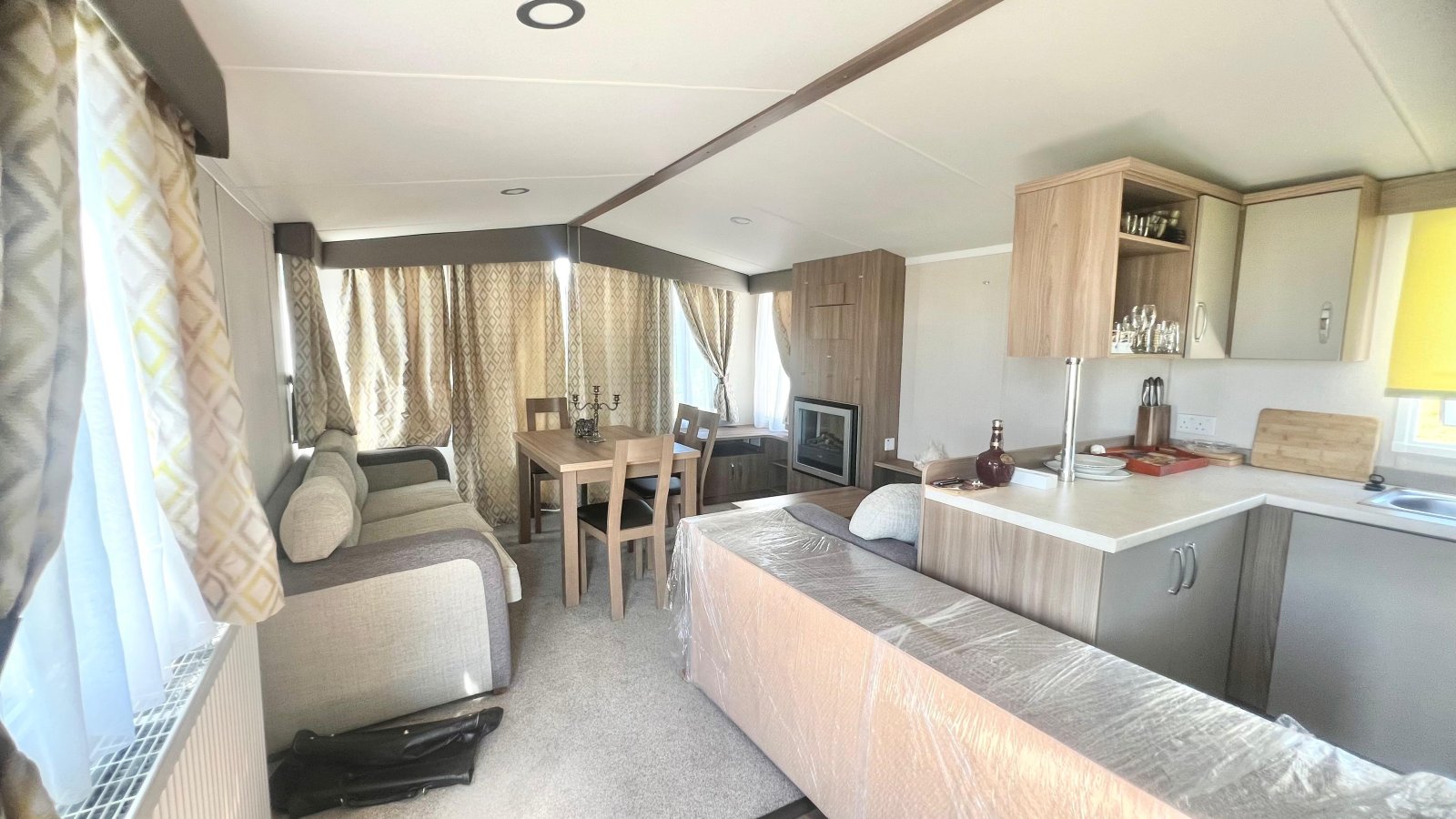 Casa mobile con ampio terreno nel villaggio di Pismenovo, regione di Burgas, Bulgaria