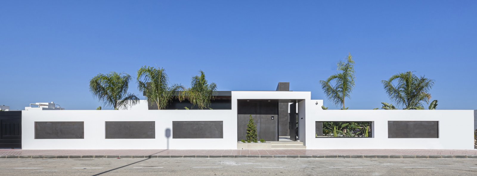 Elegante Villa mit Garten, in der Nähe des Flughafens, Ciudad Quesada