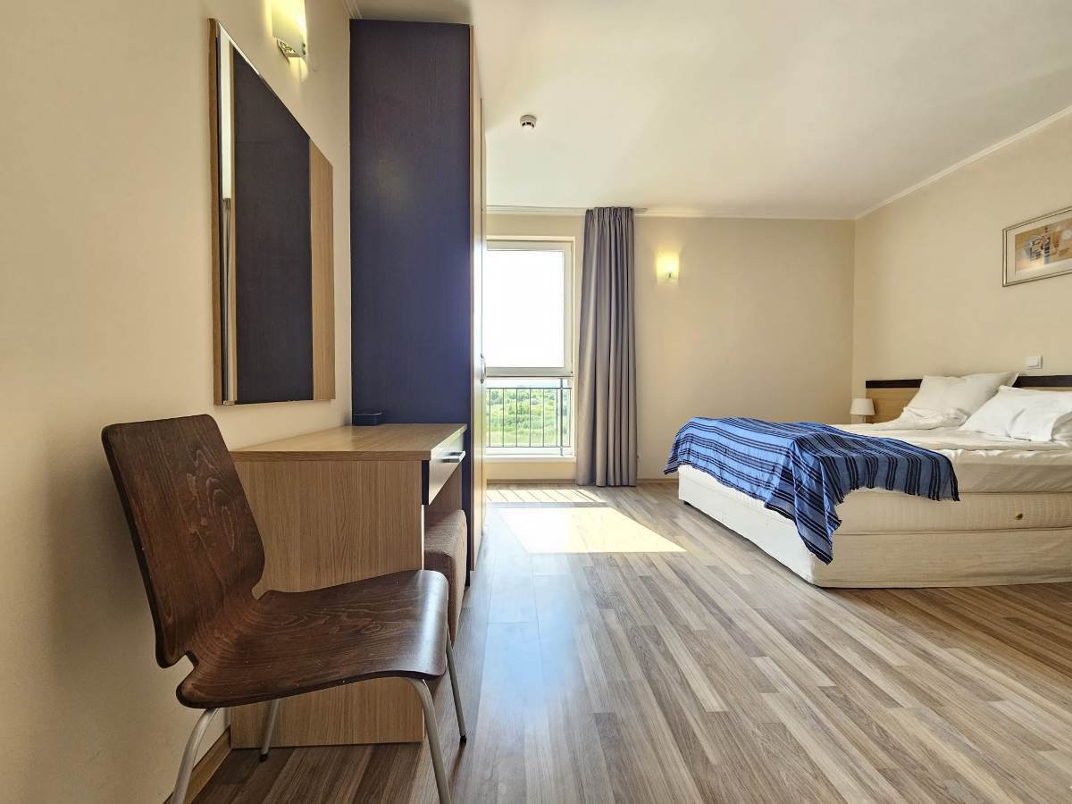 Appartamento di 4 stanze con vista mare e piscina nel complesso Obzor Beach Resort, Obzor, Bulgaria