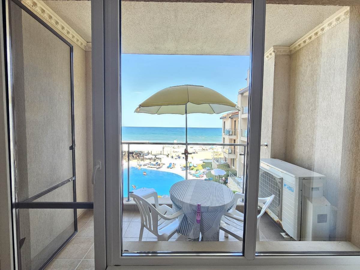 Appartamento di 4 stanze con vista mare e piscina nel complesso Obzor Beach Resort, Obzor, Bulgaria
