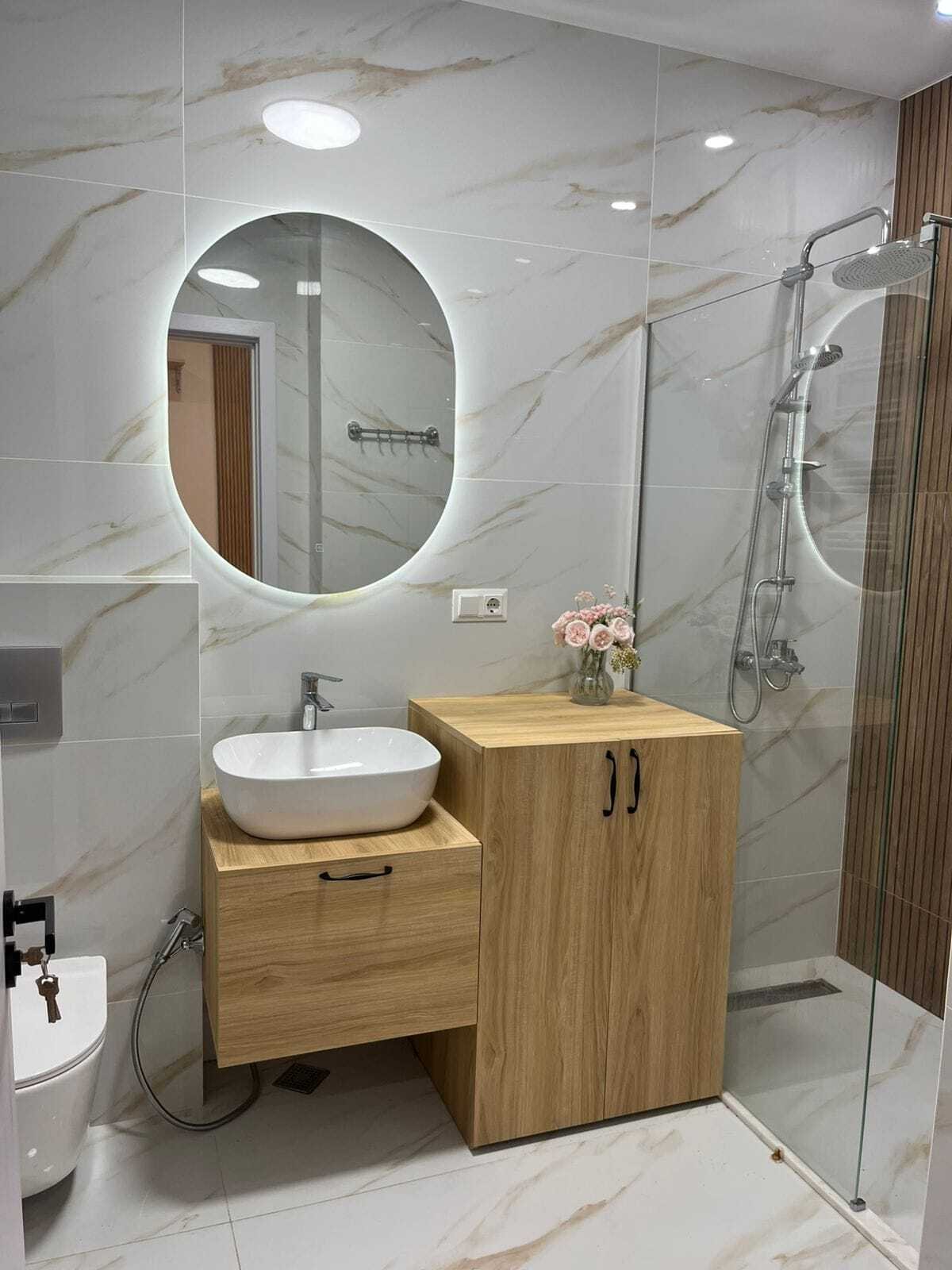 Appartamento di 2 locali appena rinnovato nel White House, Batumi, Georgia – appartamento al piano alto con vista mare e montagna