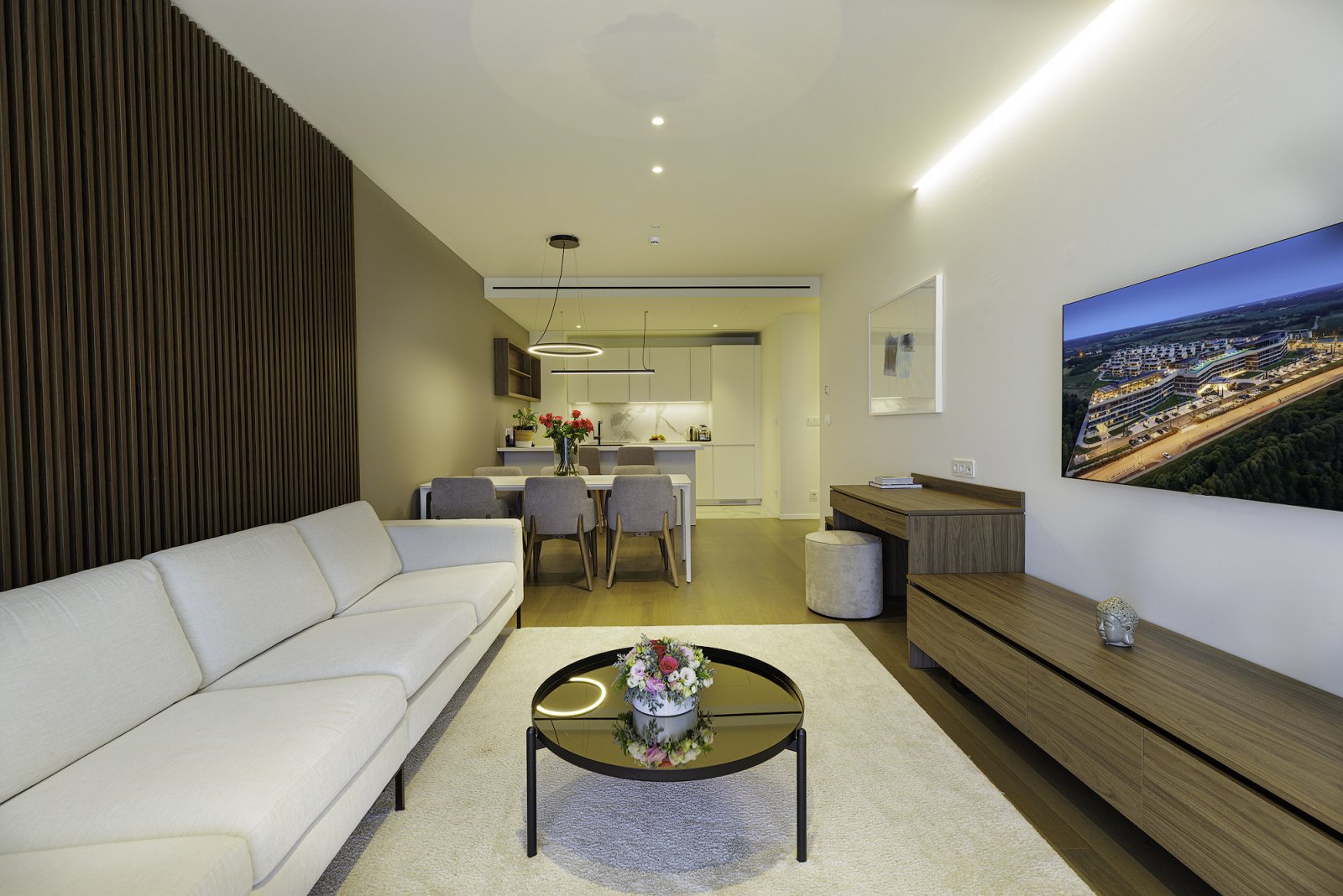 Luxuriöses Apartment mit Terrasse, 200 m vom Meer entfernt, in einem renommierten Ferienort in Savudrija, Kroatien.