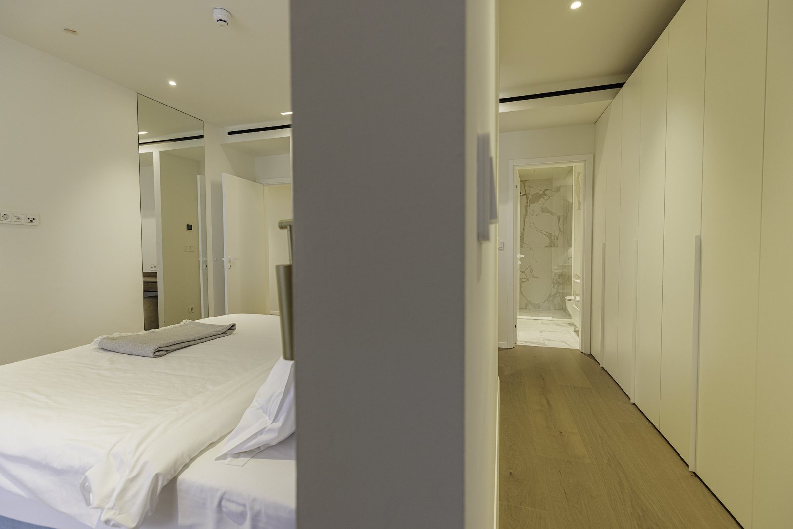 Luxuriöses Apartment mit Terrasse, 200 m vom Meer entfernt, in einem renommierten Ferienort in Savudrija, Kroatien.