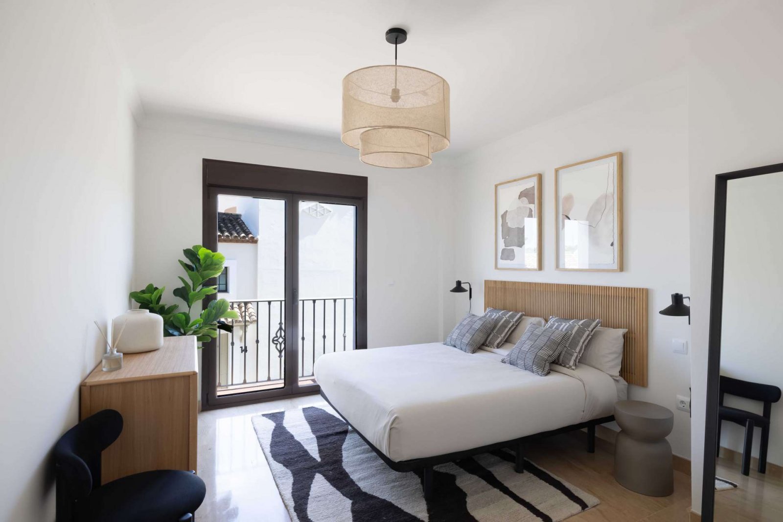 Elegantes Stadthaus mit Meerblick, La Gaspara, Estepona