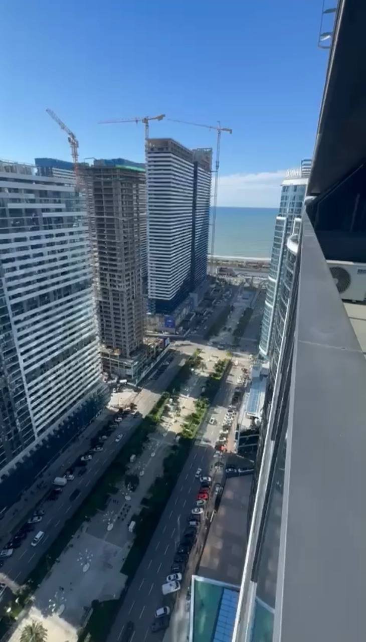 Appartamento di 2 camere situato in alto a Batumi, Georgia – Vista panoramica sul mare, sulla città e sulle montagne