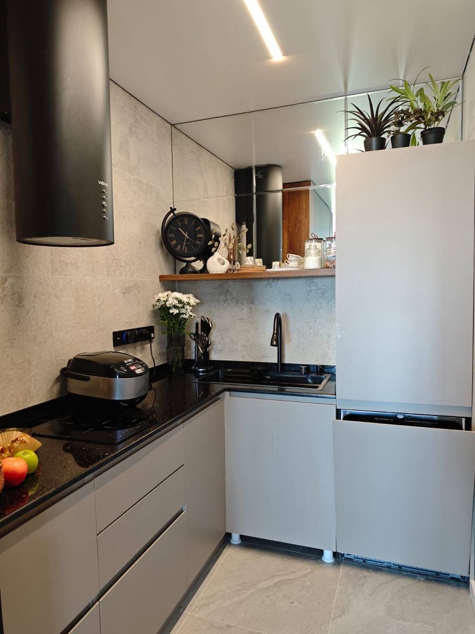 Appartamento moderno con 3 camere da letto con vista sulle montagne, Batumi, Georgia – appartamento situato in posizione elevata sul New Boulevard