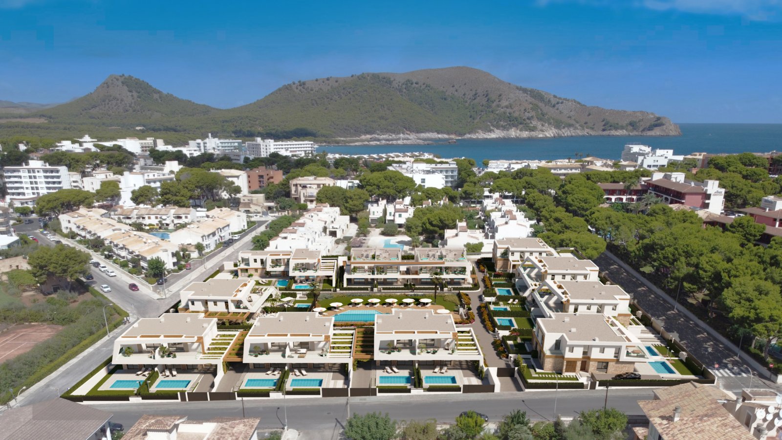 Luxuriöses Doppelhaus mit privatem Garten und Dachterrasse, Cala Ratjada, Mallorca, Spanien