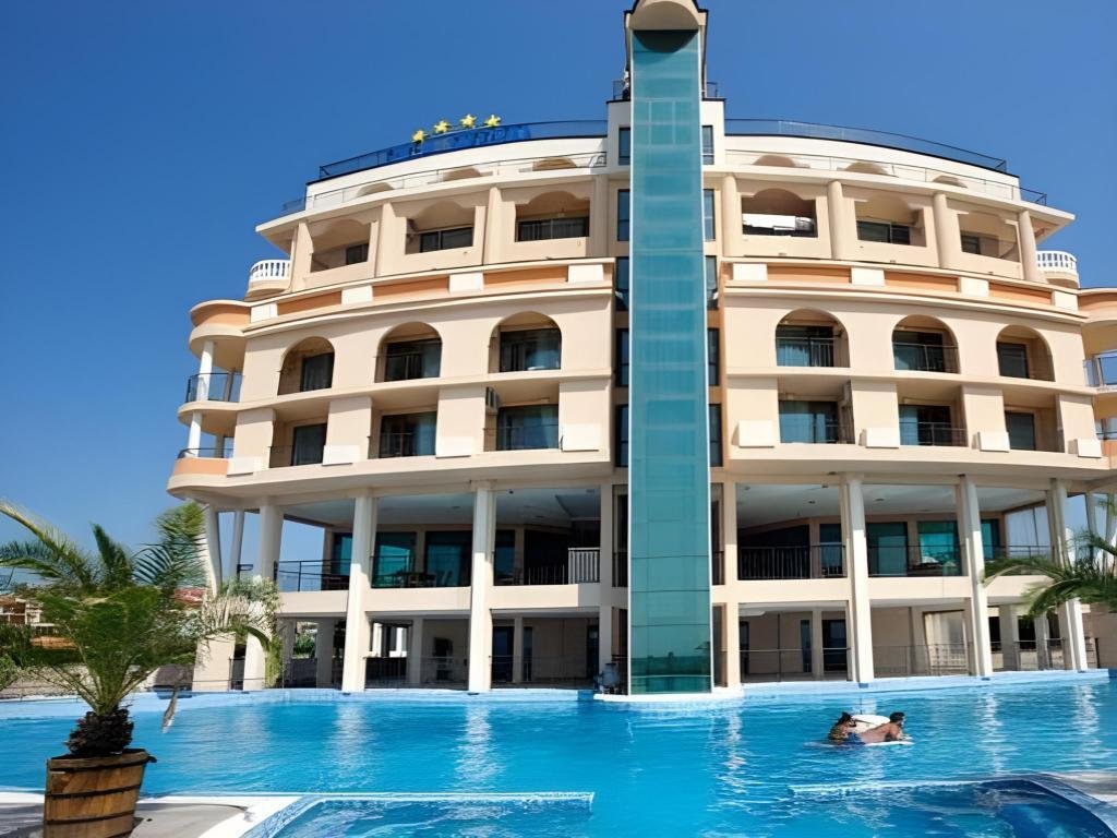 Appartamento con 3 camere da letto con vista mare nel Grand Hotel Sveti Vlas, Bulgaria