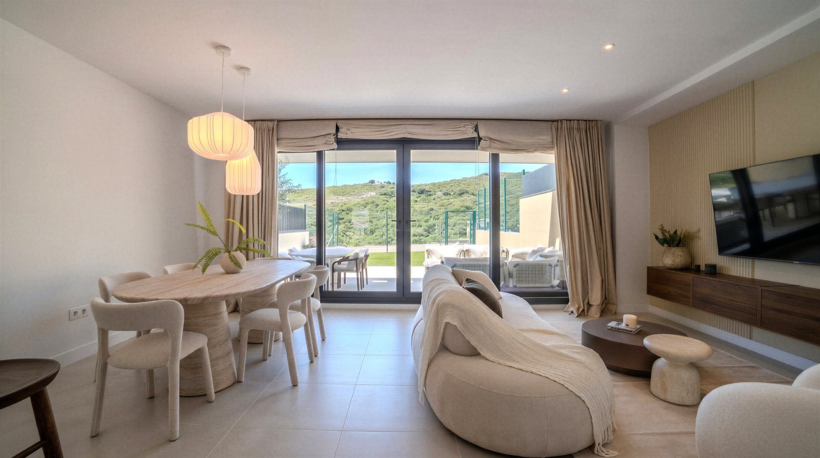 Luxusapartments mit Meerblick, Casares