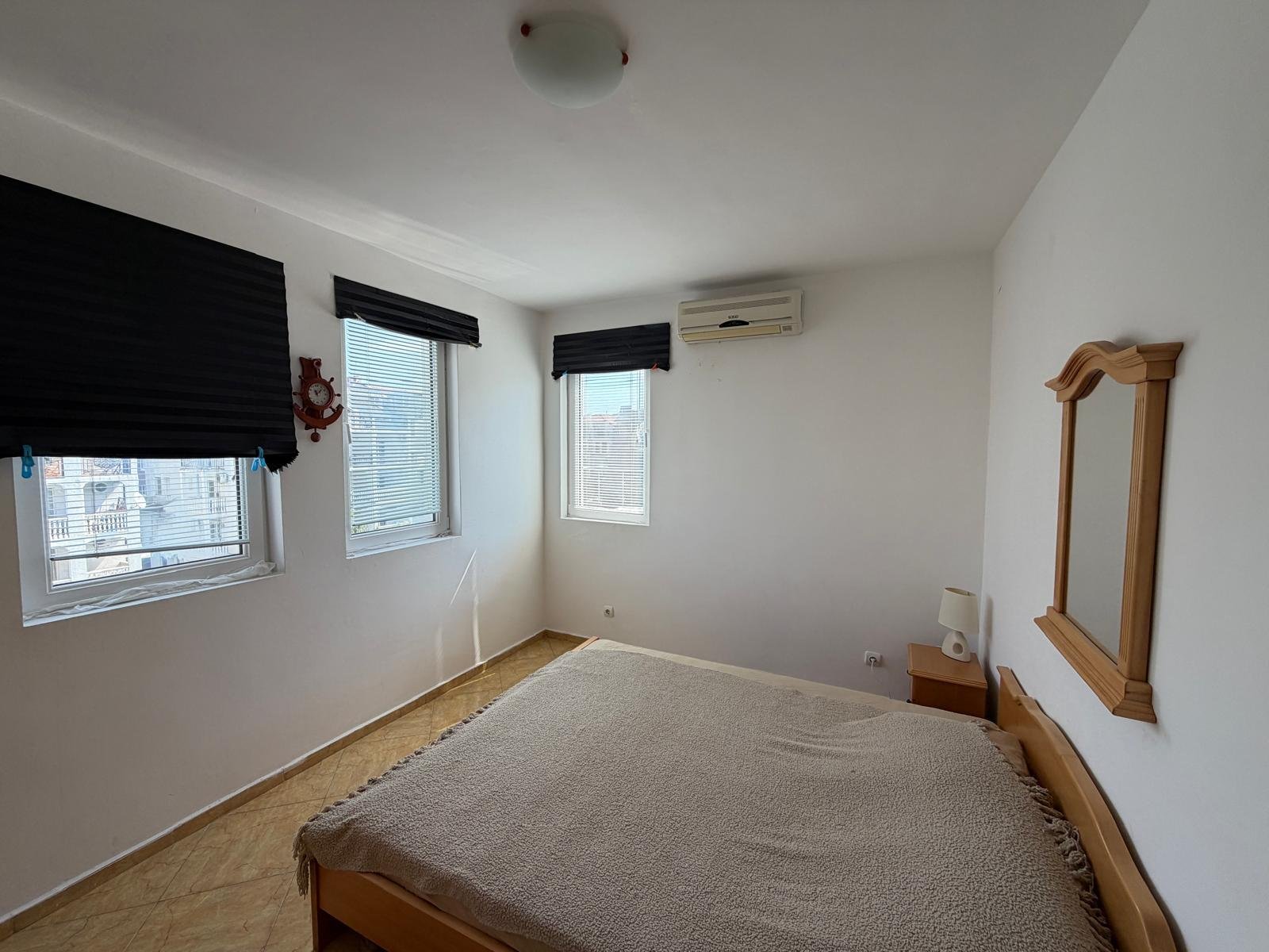 Appartamento con tre stanze e vista sulla piscina nel complesso Bravo 5 a Sunny Beach, Bulgaria