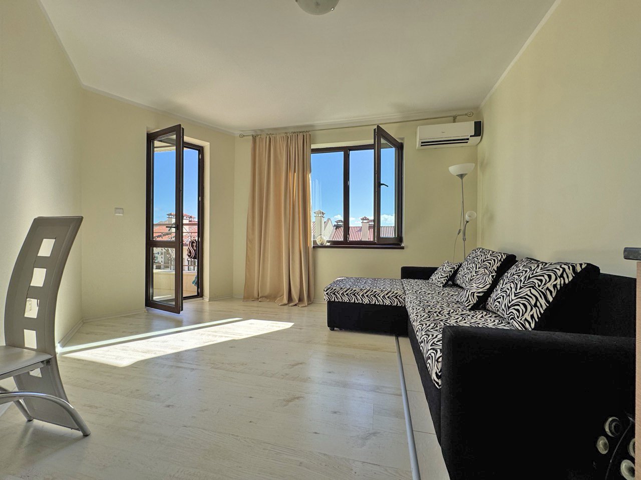 Appartamento con una camera da letto con vista piscina nel complesso «Saint Nikola» a Kosharitsa, Bulgaria