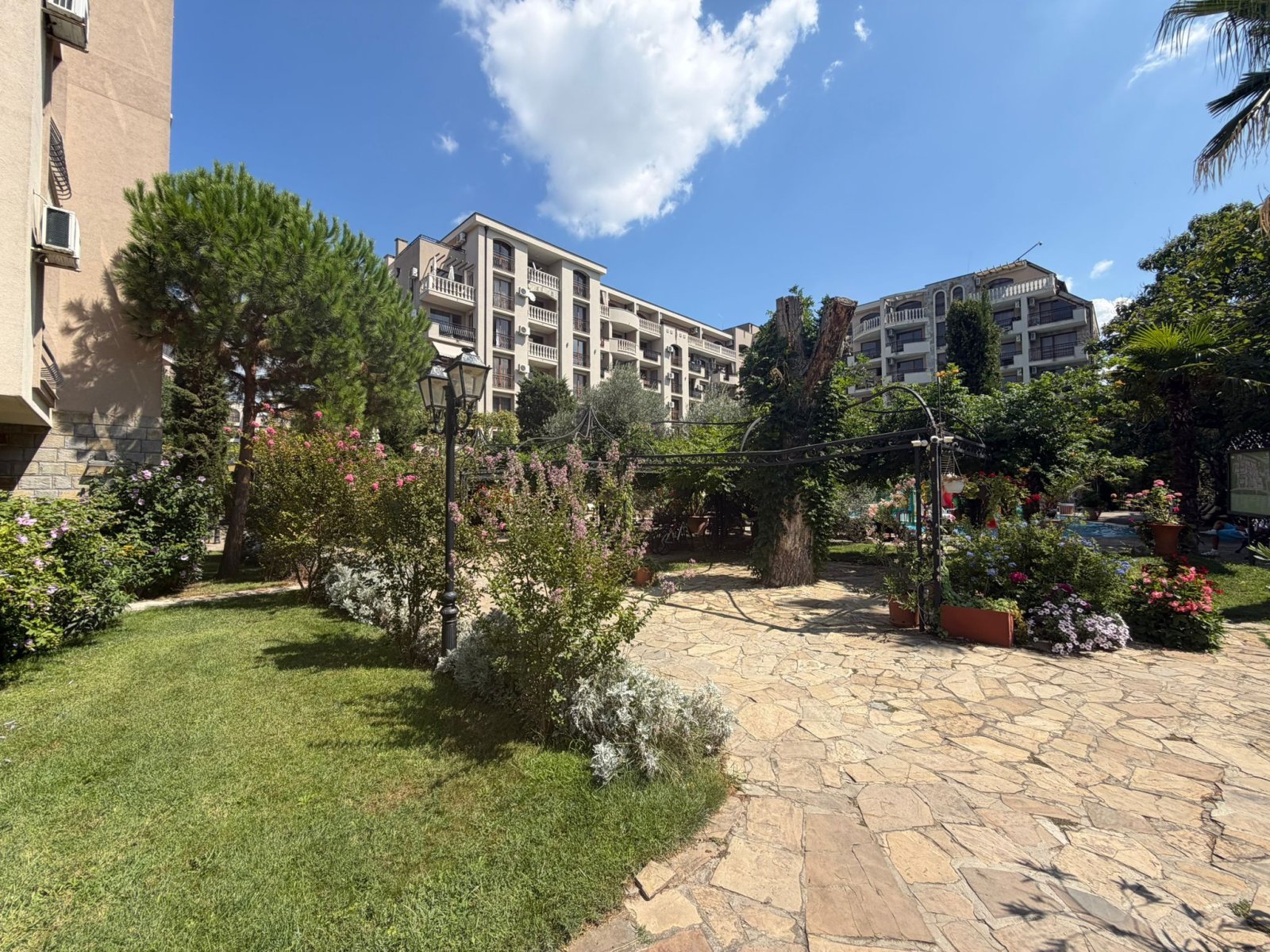 Appartamento con 2 camere nel popolare complesso Cascadas 2, Sonnenstrand, Bulgaria