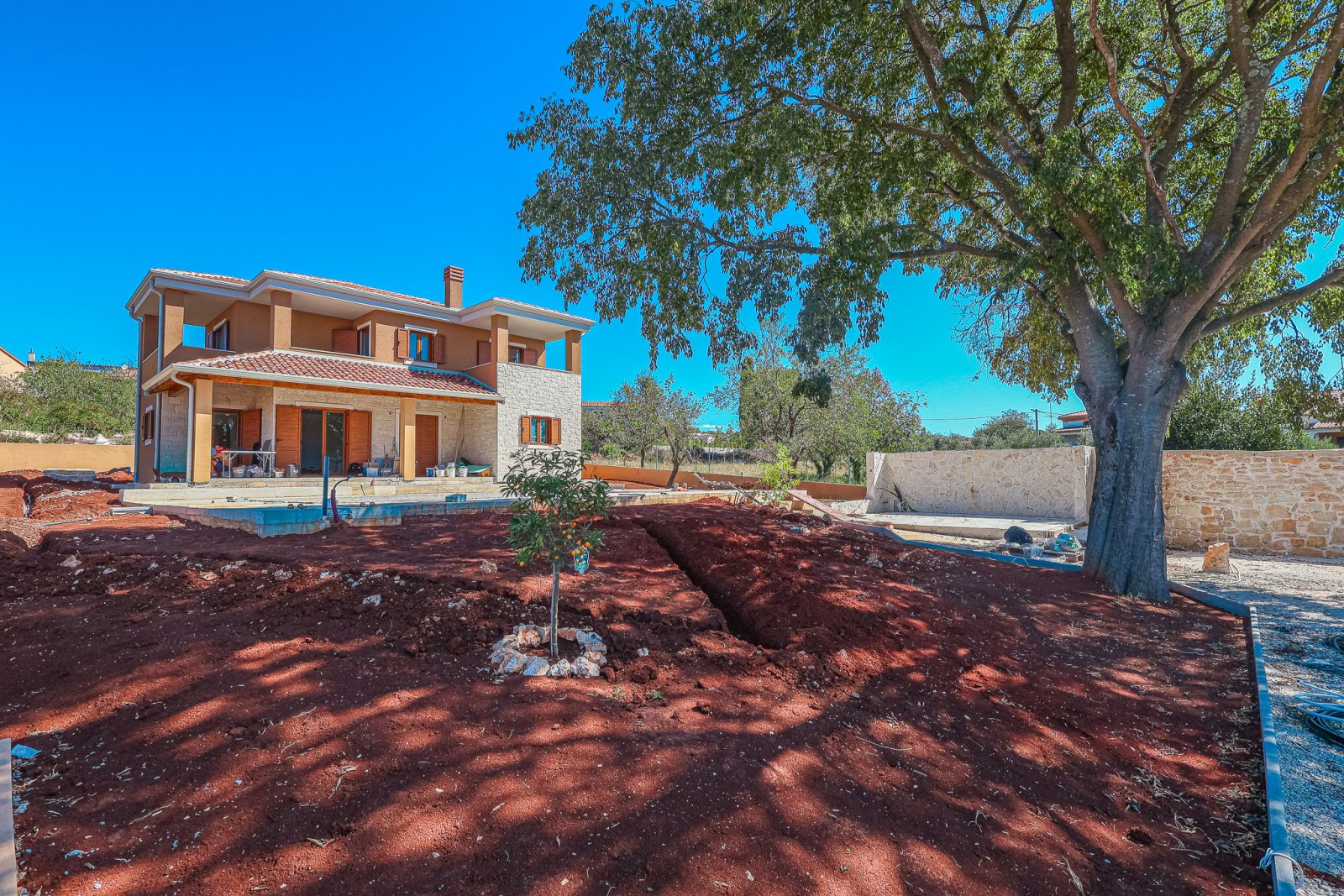 Elegantes Haus mit Pool und Meerblick, Kaštelir-Labinci, Kroatien