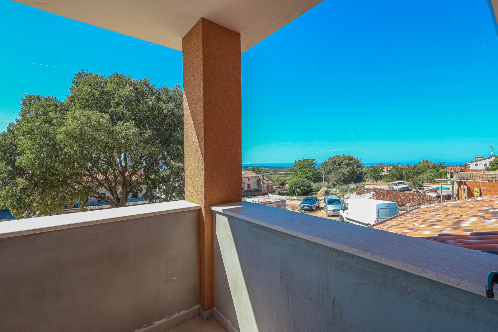 Elegantes Haus mit Pool und Meerblick, Kaštelir-Labinci, Kroatien