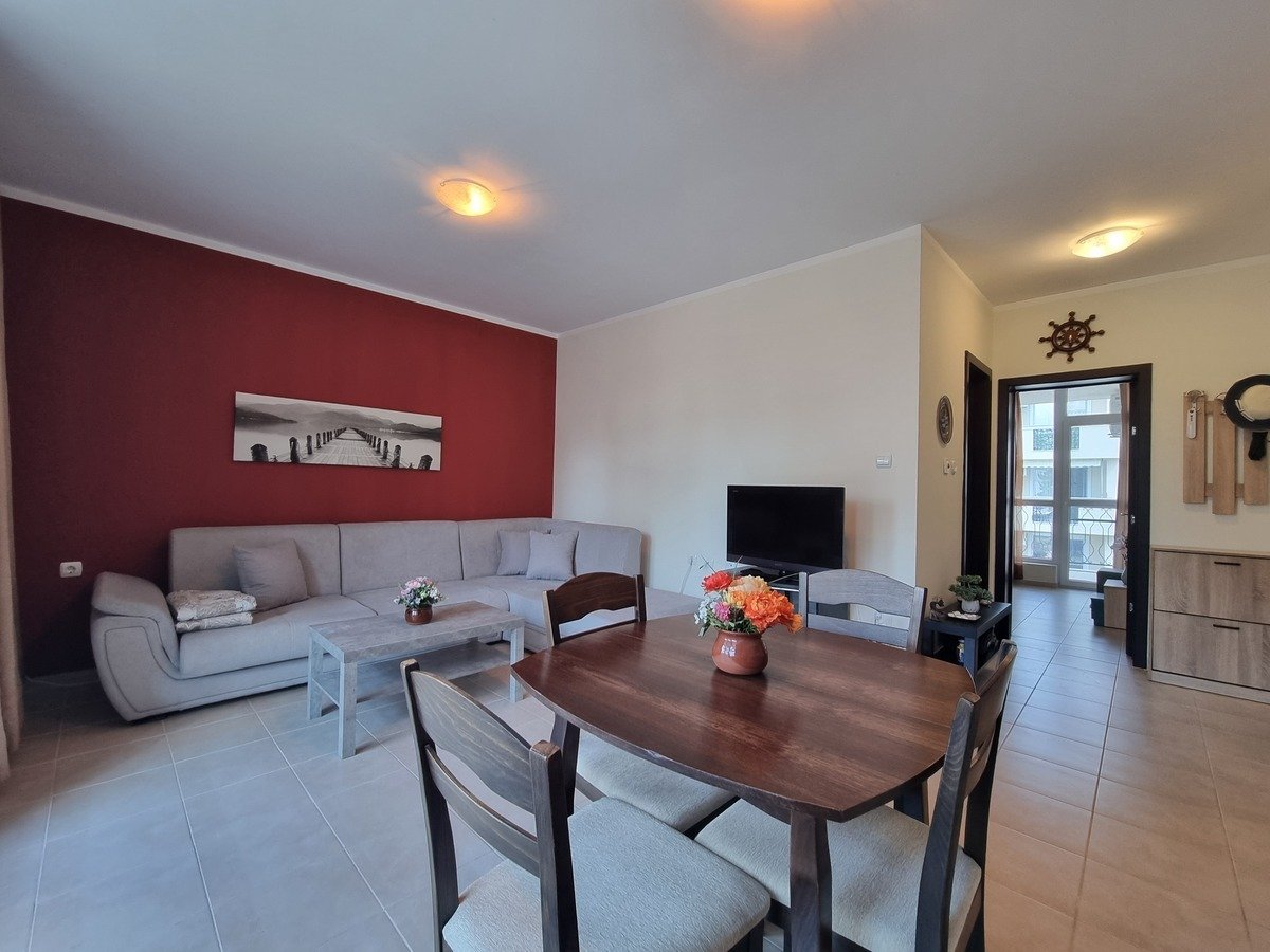 Appartamento con 2 camere nel complesso Kale Summer Life, Sonnenstrand, Bulgaria