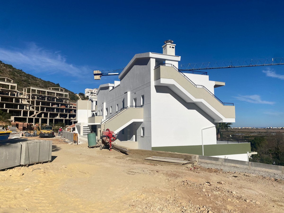 Moderne Apartments mit Meerblick und Swimmingpools, Xeresa, Spanien