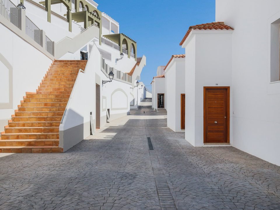 Moderne Apartments mit Meerblick und Swimmingpools, Xeresa, Spanien