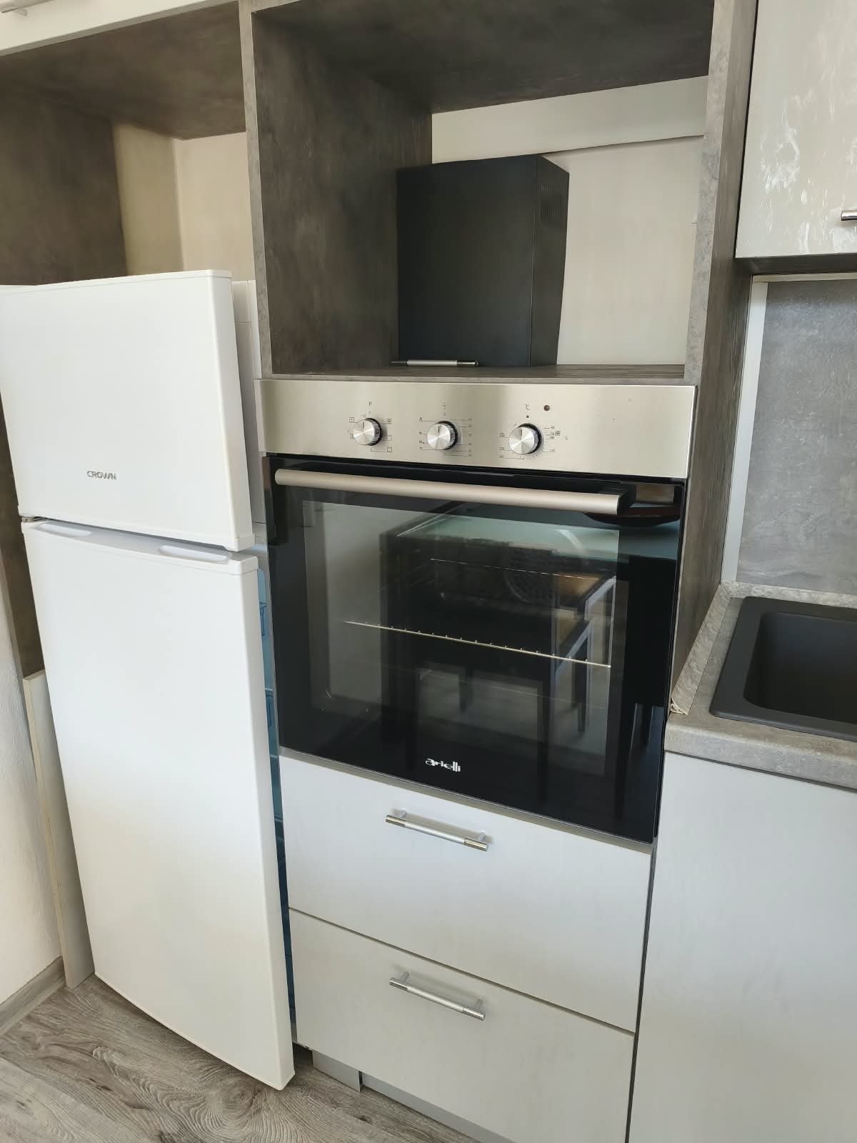 Appartamento di 2 stanze in affitto a lungo termine nel Château Aheloy, Sunny Beach, Bulgaria