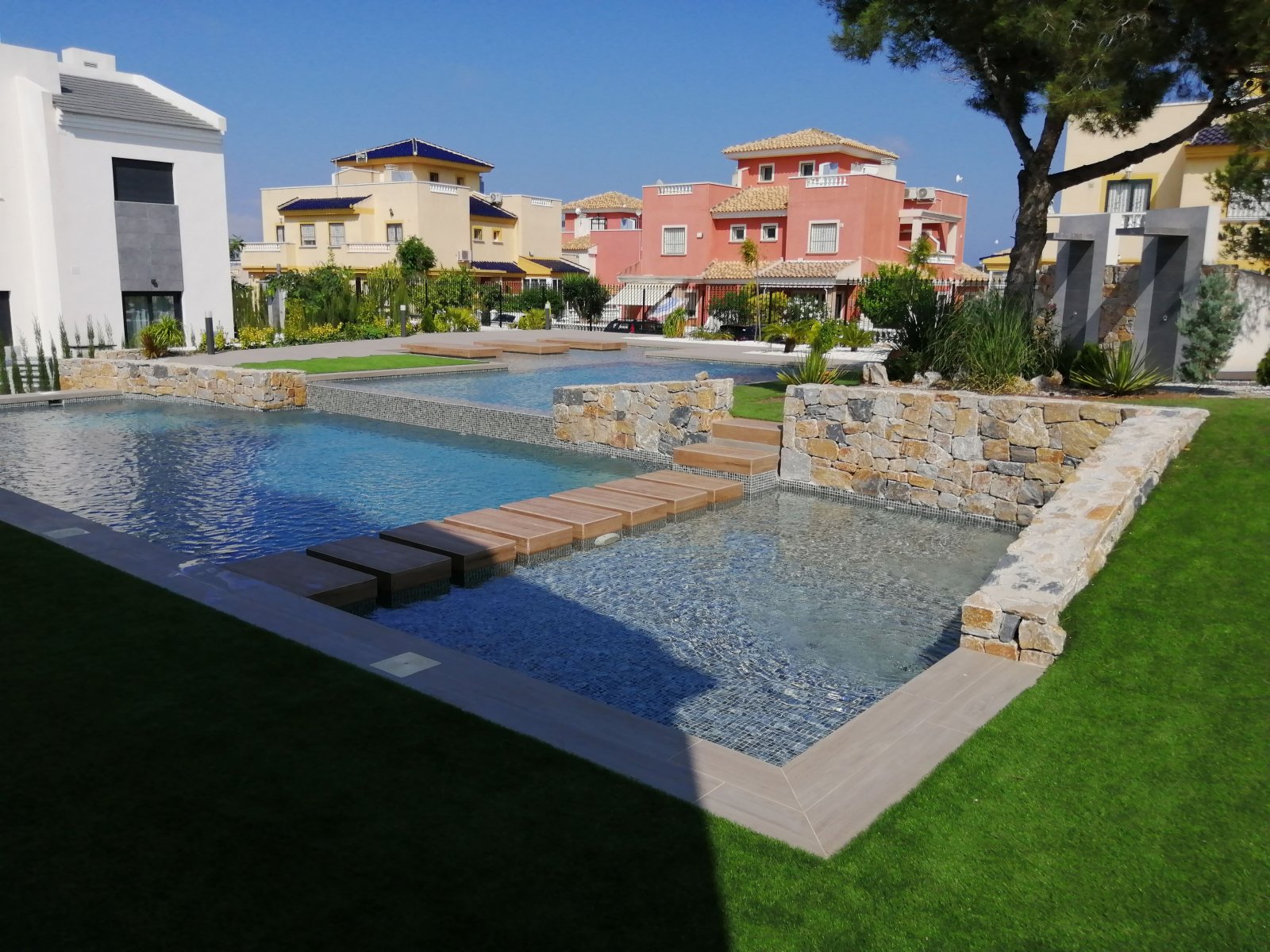 Moderner Bungalow am Meer, Gemeinschaftspool, Torrevieja