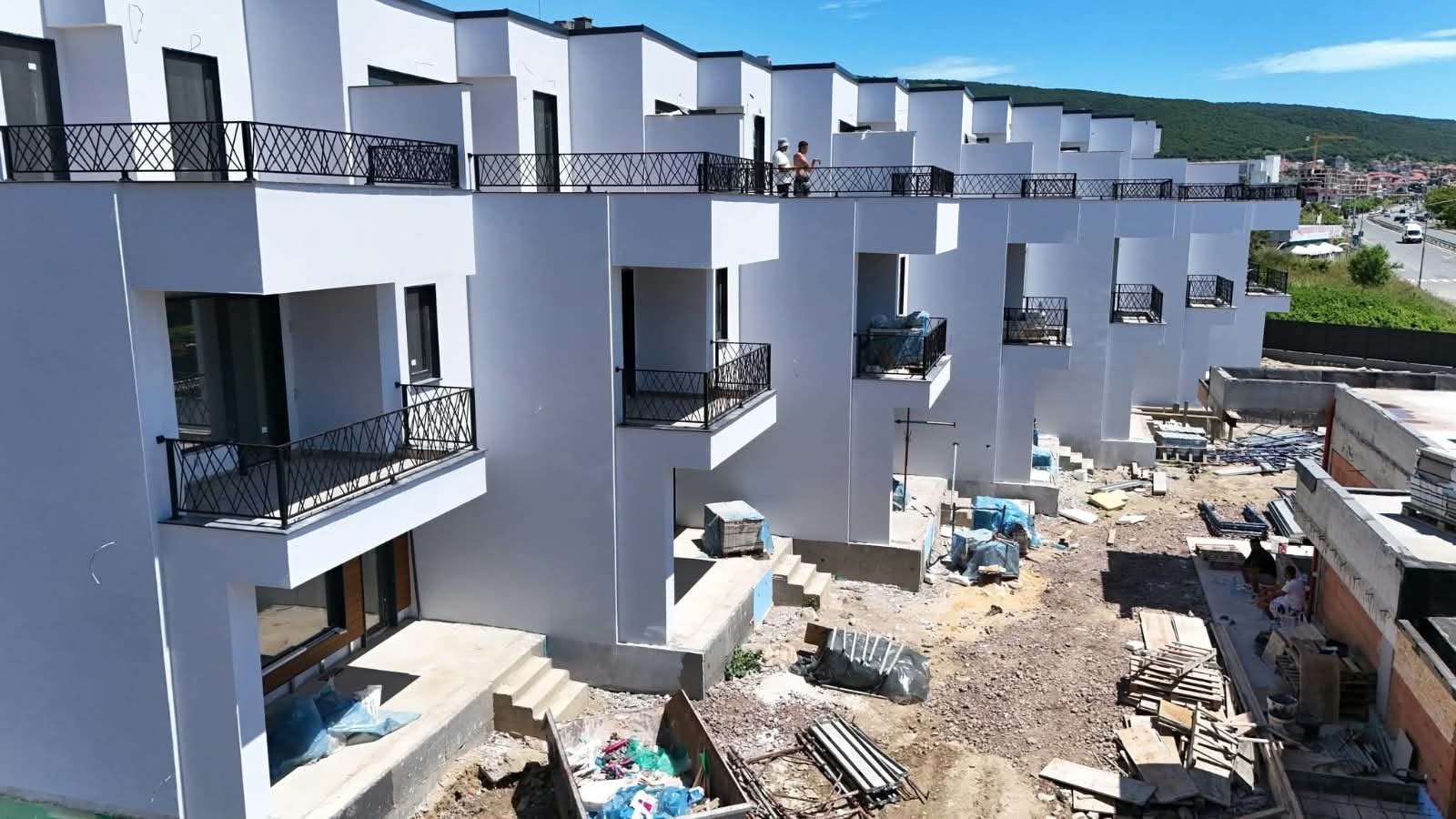 Sveti Vlas: DeZaro Villas – Villa privata esclusiva con vista panoramica sul mare a Sveti Vlas Sveti Vlas: DeZaro Villas – Villa privata esclusiva con vista panoramica sul mare a Sveti Vlas