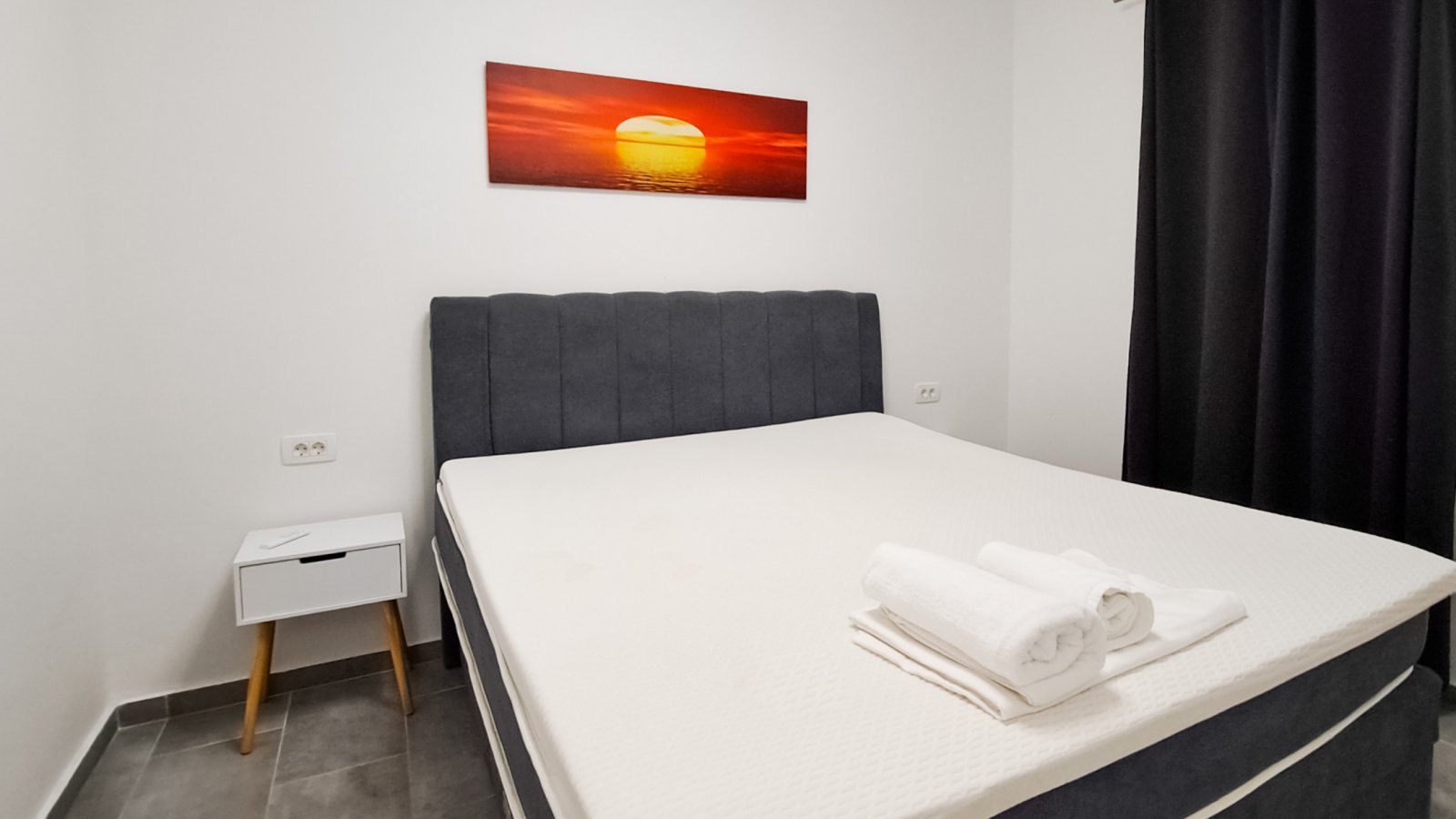 Zwei sonnige Apartments mit direktem Strandzugang und Garten auf der Insel Vir