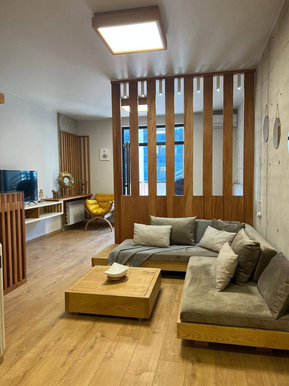 Ampio studio moderno vicino all'Alley of Heroes – Batumi, Georgia – Balcone & Vista mare