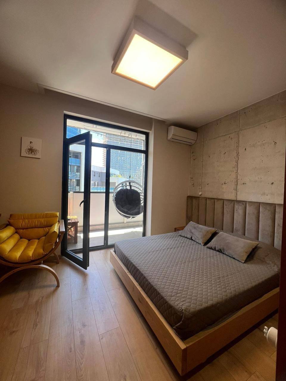 Ampio studio moderno vicino all'Alley of Heroes – Batumi, Georgia – Balcone & Vista mare