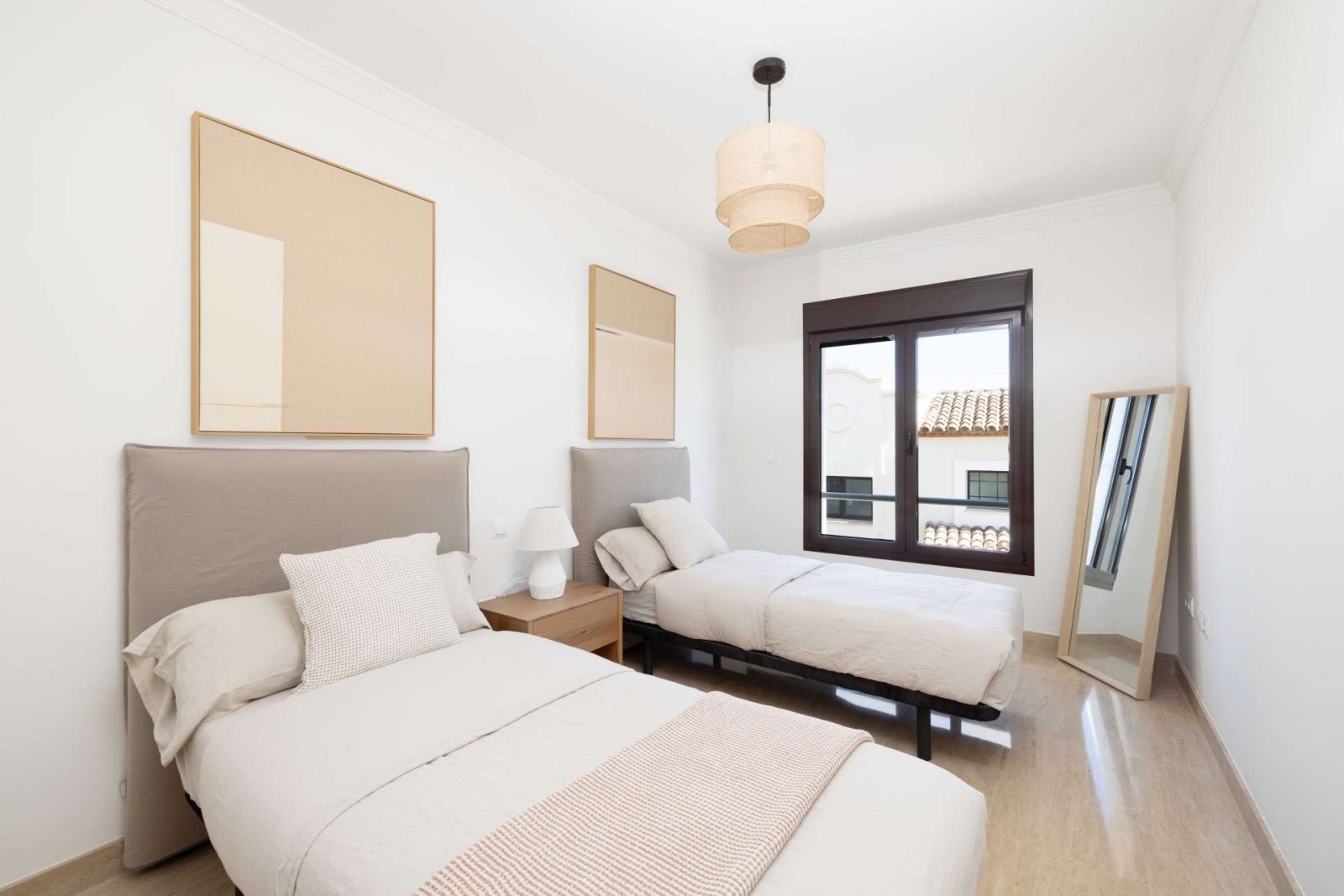 Moderne Stadthäuser mit Meerblick, Estepona