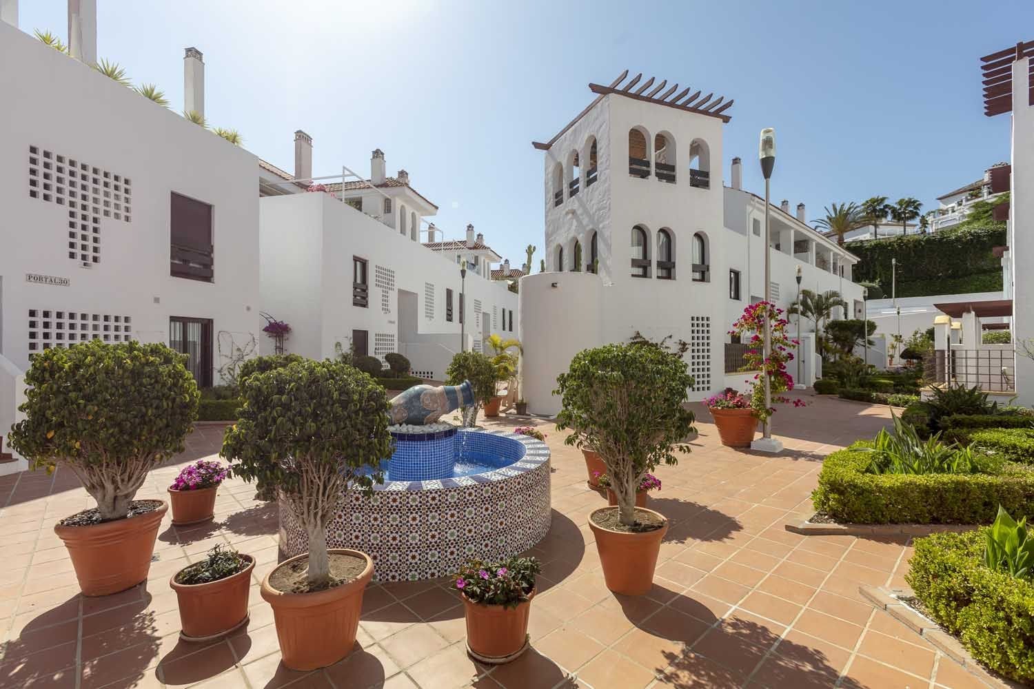 Modernes Apartment mit touristischer Lizenz in der Nähe von Puerto Banús, Marbella, Spanien