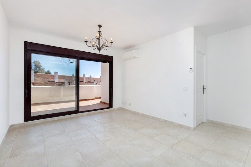 Modernes Apartment mit touristischer Lizenz in der Nähe von Puerto Banús, Marbella, Spanien