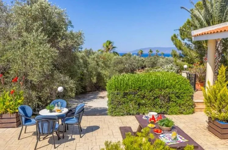 Freistehende Villa in Latchi, Paphos