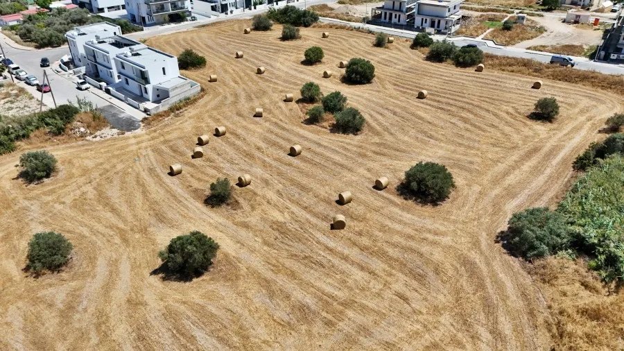 Wohnbaugrundstück in Livadia, Larnaka