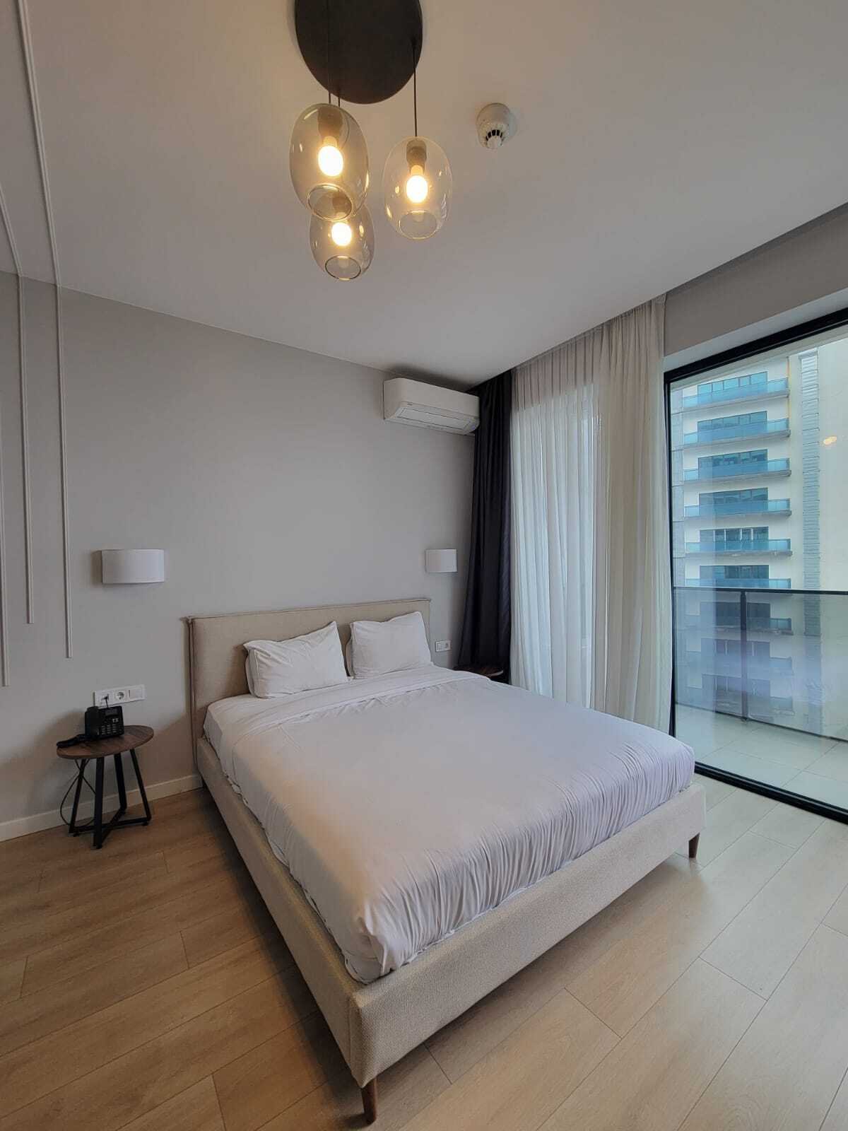 Monolocale moderno arredato – Batumi, Georgia – Vista mare e balcone privato