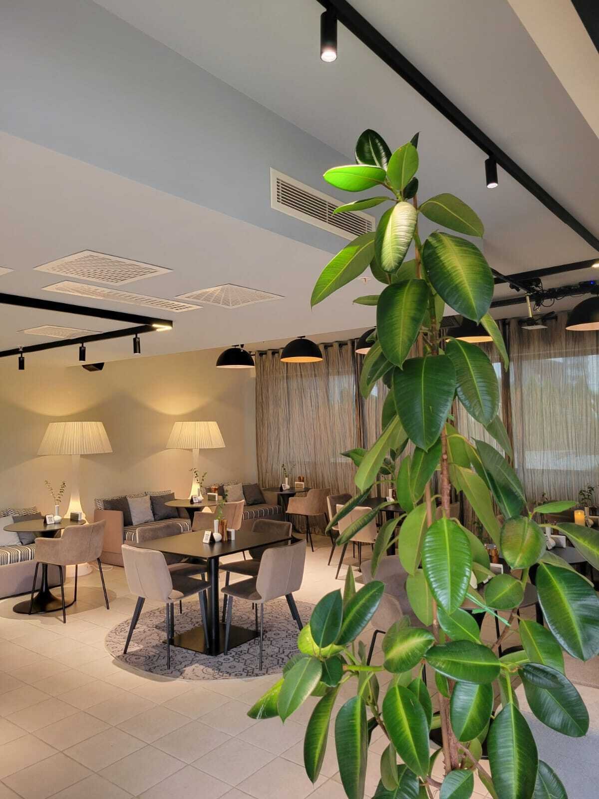 Monolocale moderno arredato – Batumi, Georgia – Vista mare e balcone privato