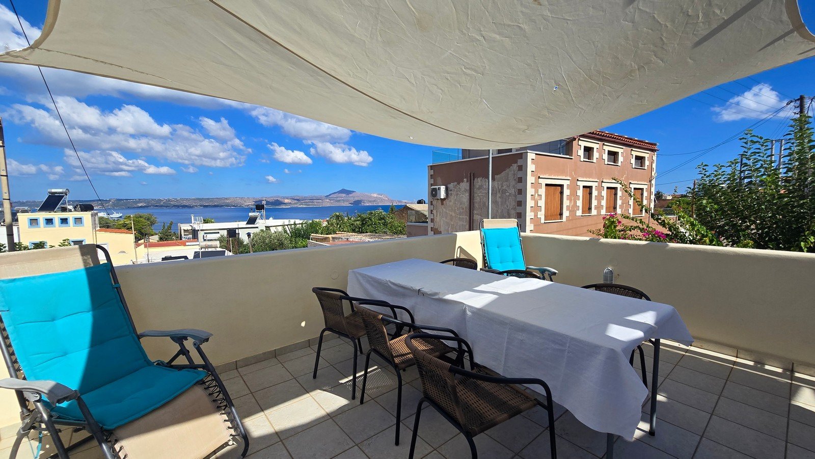 Traditionelles Steinhaus mit Meer- und Bergblick, Plaka, Apokoronas, Chania