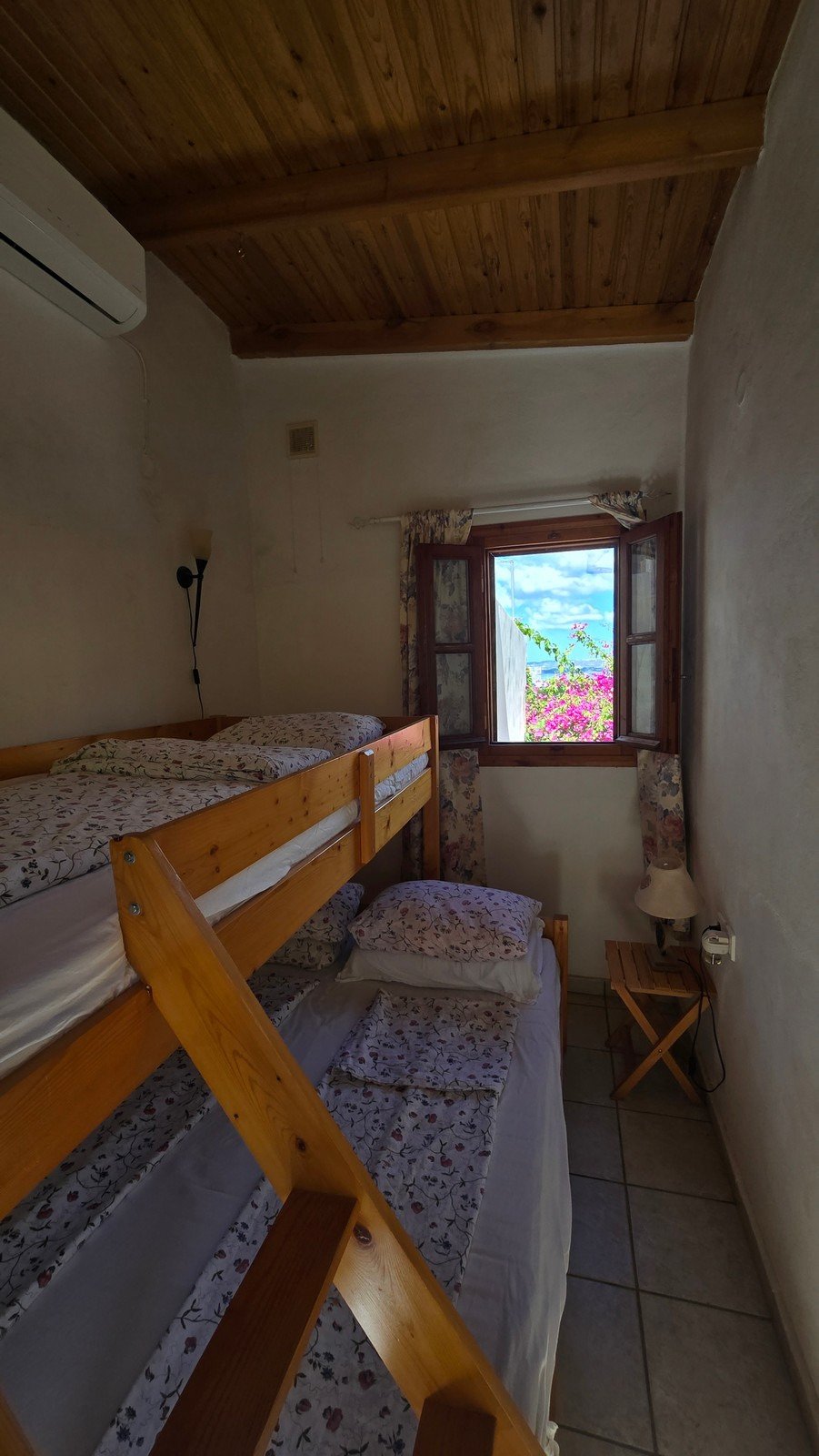 Traditionelles Steinhaus mit Meer- und Bergblick, Plaka, Apokoronas, Chania